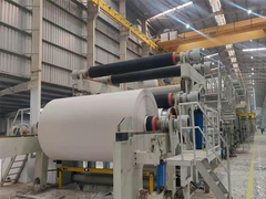 آلة تصنيع لوحات الورق المزدوجة من جانبيين تتبنى الأسلاك الأربعة